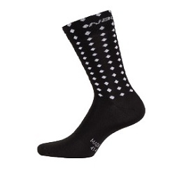 AHW COOLMAX SOCKS BLK WHT